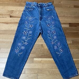 Vintage Embroidered Blue Straight Leg Jeans by Appeal size 9/10